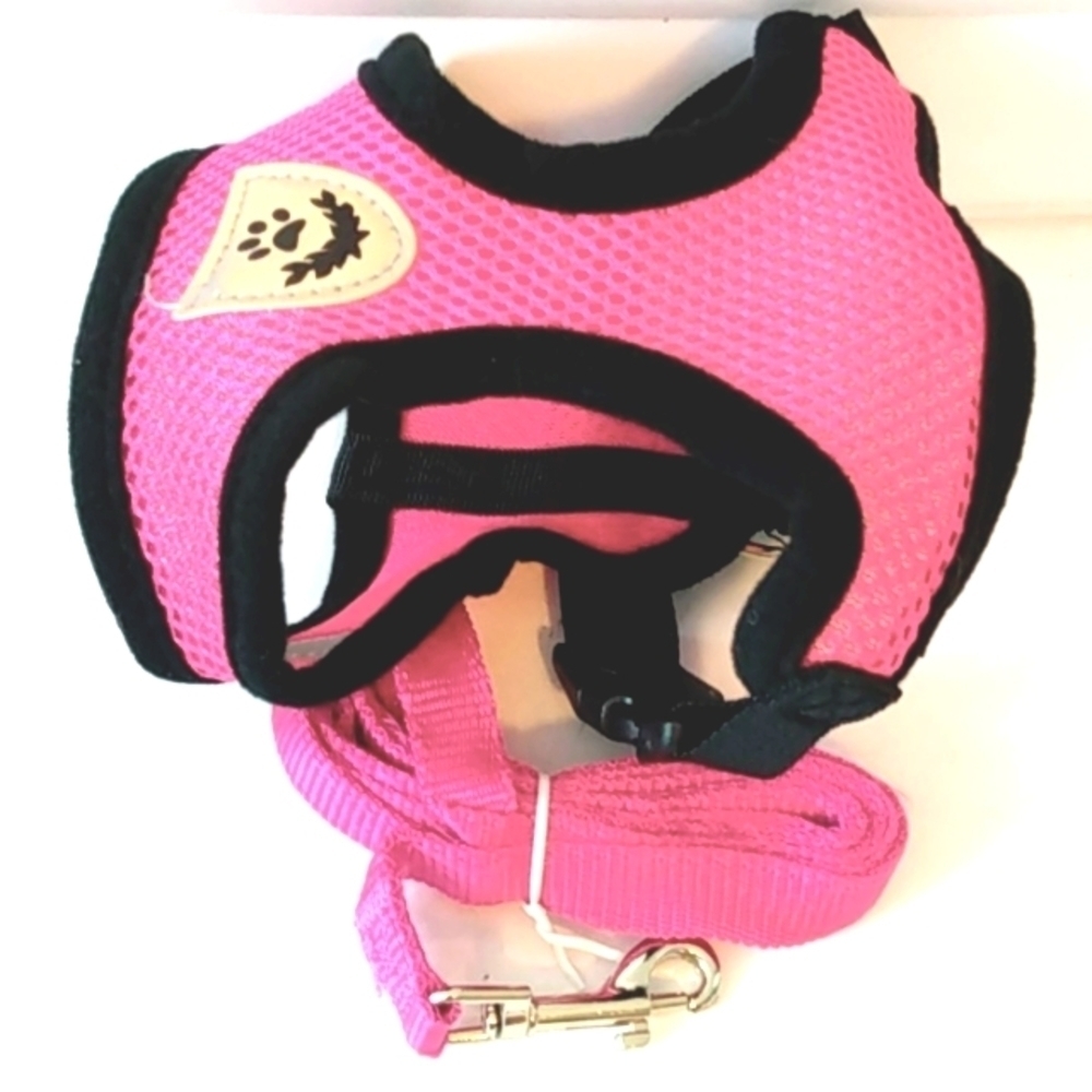 SMALL PET HARNESS VEST WITH LEASH PINK & BLACK SIZE SMALL NWT